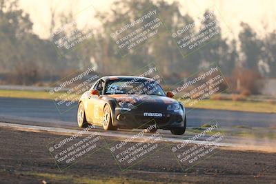 media/Jan-13-2024-CalClub SCCA (Sat) [[179f4822a7]]/Group 7/Sunset (Race)/